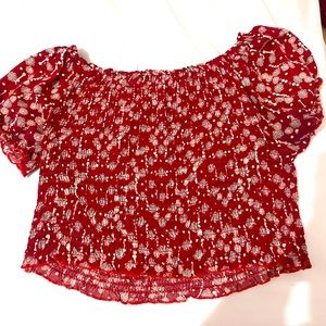 Red crop top ❤️
